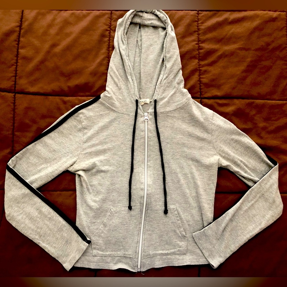 Light Crop Zip-Up Hoodie